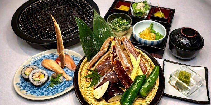 【納涼床晚餐菜單】～螃蟹網烤套餐～螃蟹燒賣、螃蟹網烤、螃蟹壽司拼盤等全7道菜