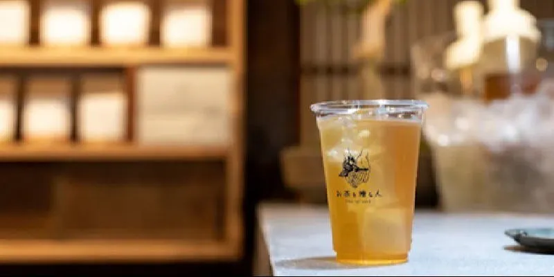 お茶を贈る人