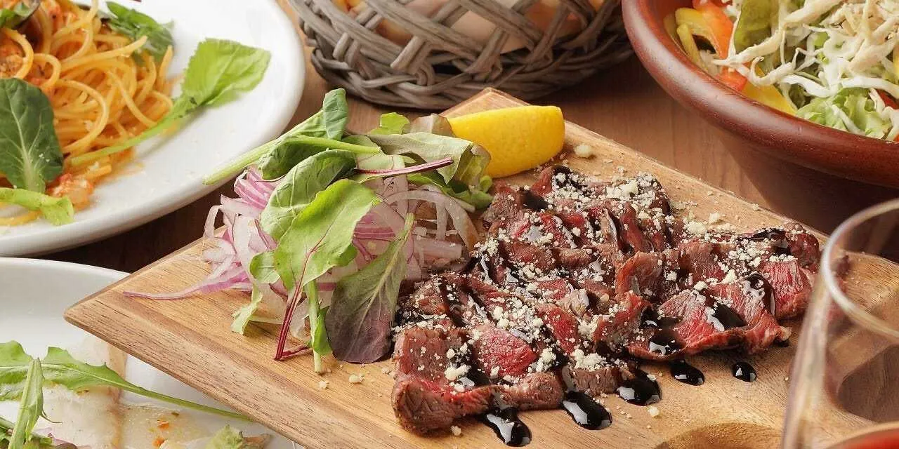 炭焼きびすとろ 肉たらし 虎ノ門