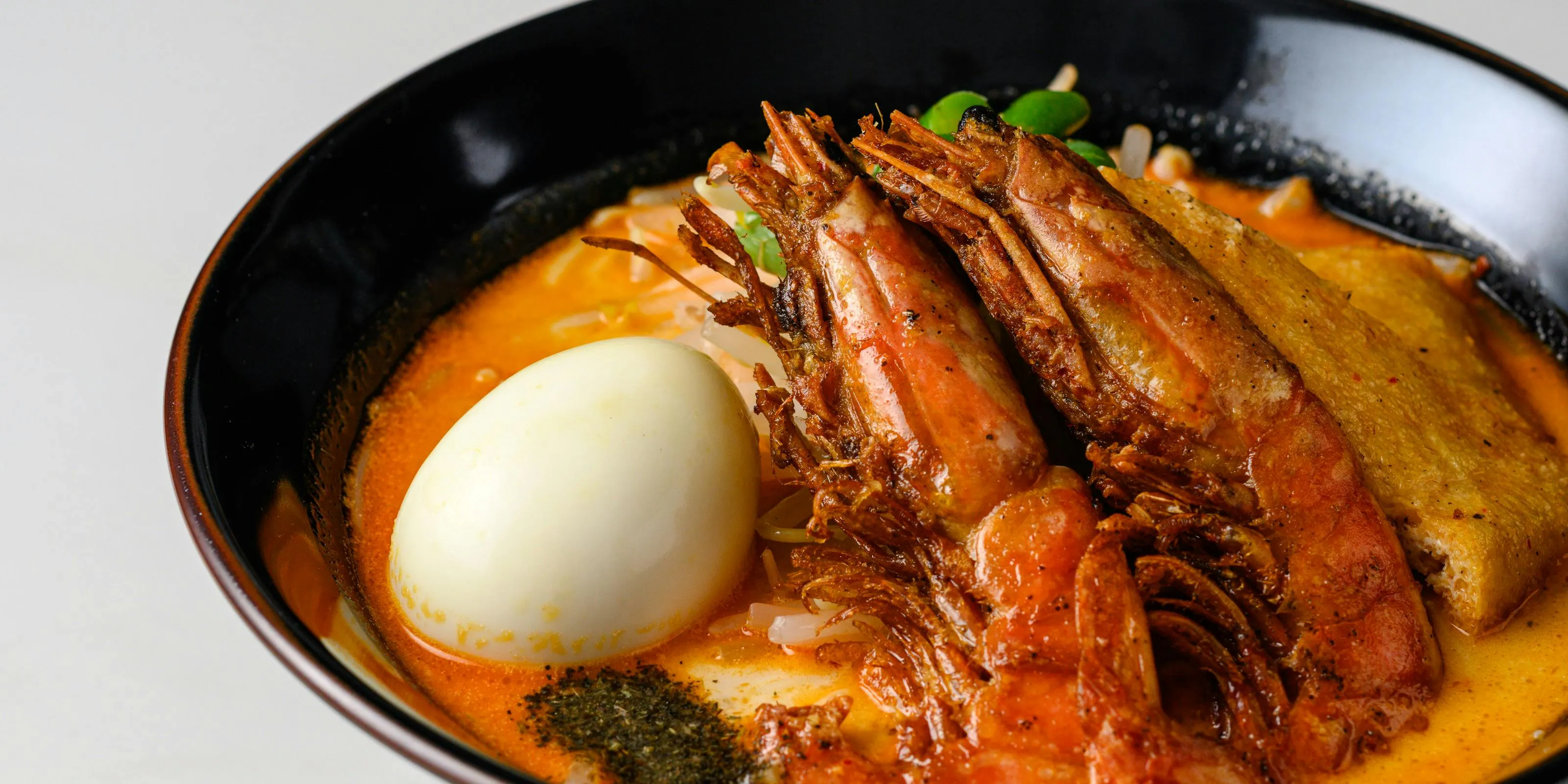 SINGAPORE CUISINE SINKIES