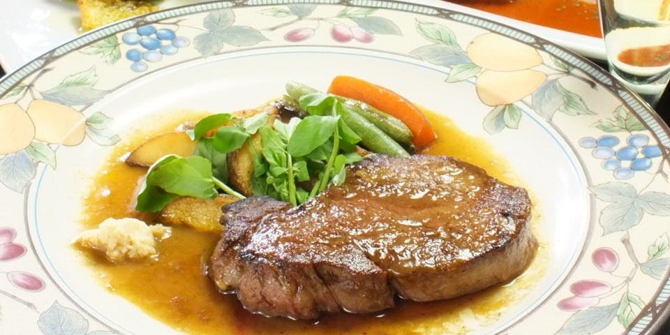 Course C（牛フィレ肉のステーキをメインに）
