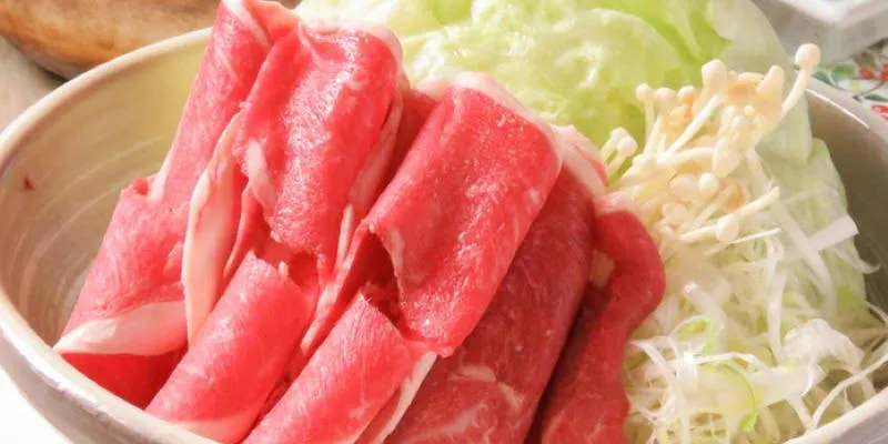 【プレミアム＋】國產黑毛和牛的特選辣味涮涮鍋和馬肉的推薦全8品