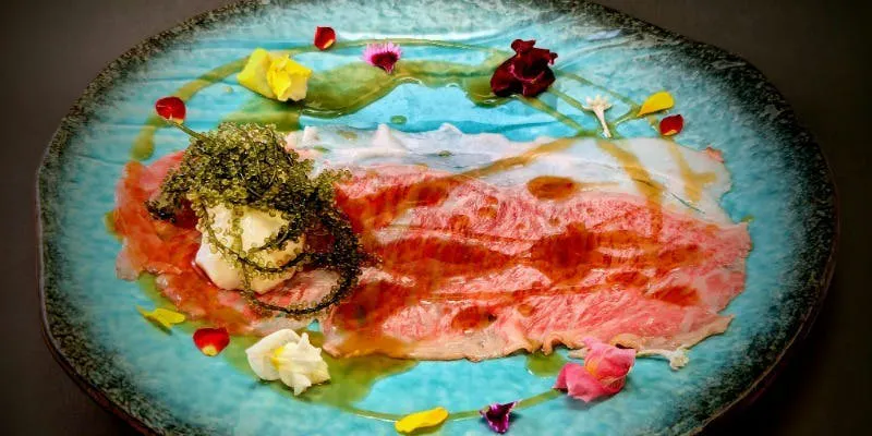 【September Course Menu】섬 채소 샐러드・와규 얇게 썬 회・라후테이 신조 등 총 9가지 요리, 페어링 코스