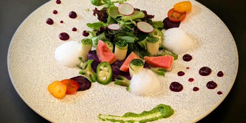 【August Course Menu】奇基納濃湯・薄切牛肩里肌等共7道菜