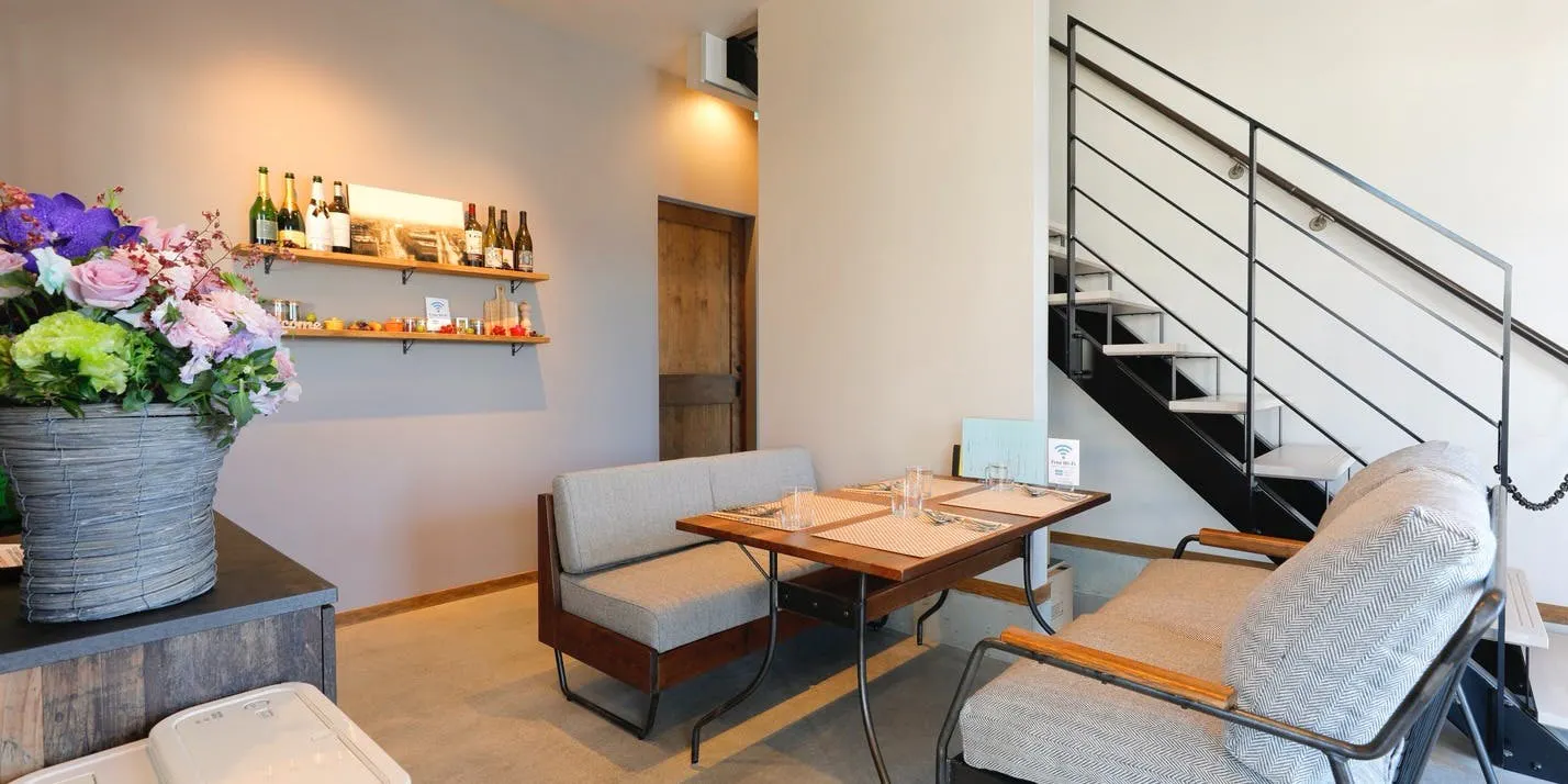 cafe bistro Sola