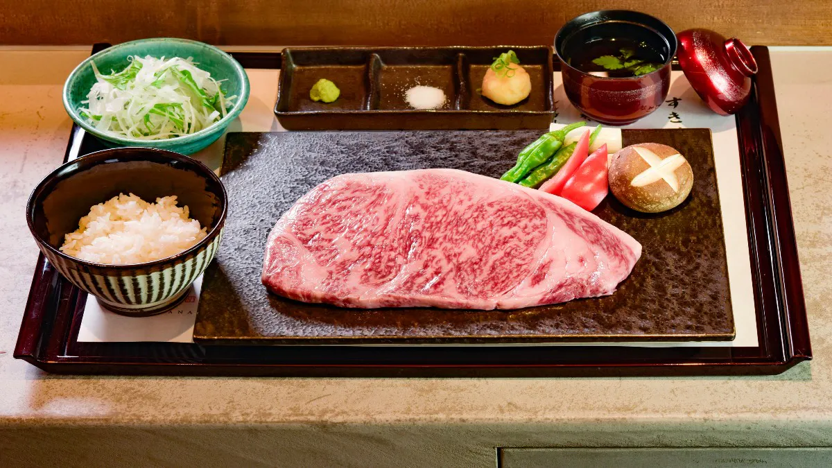 [Teppanyaki] Japanese Black Beef Sirloin Steak Set – 1 Steak
