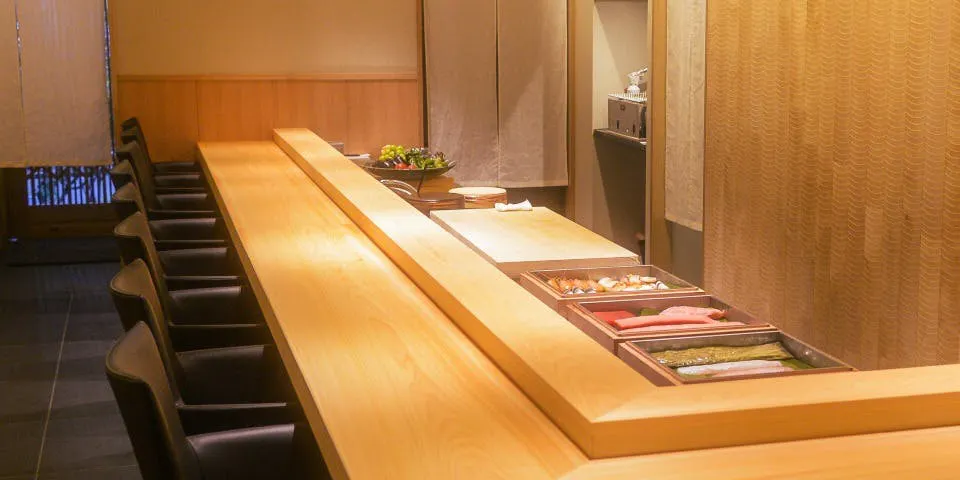 鮨 魚菜 魚魚　sushi gyosai toto