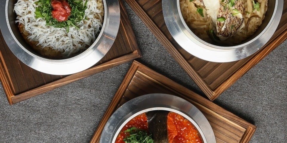 【호화로운 생선회와 선택 가능한 솥밥 코스】흑식초 탕수육, 3가지 중에서 선택할 수 있는 솥밥 등 총 7가지 요리