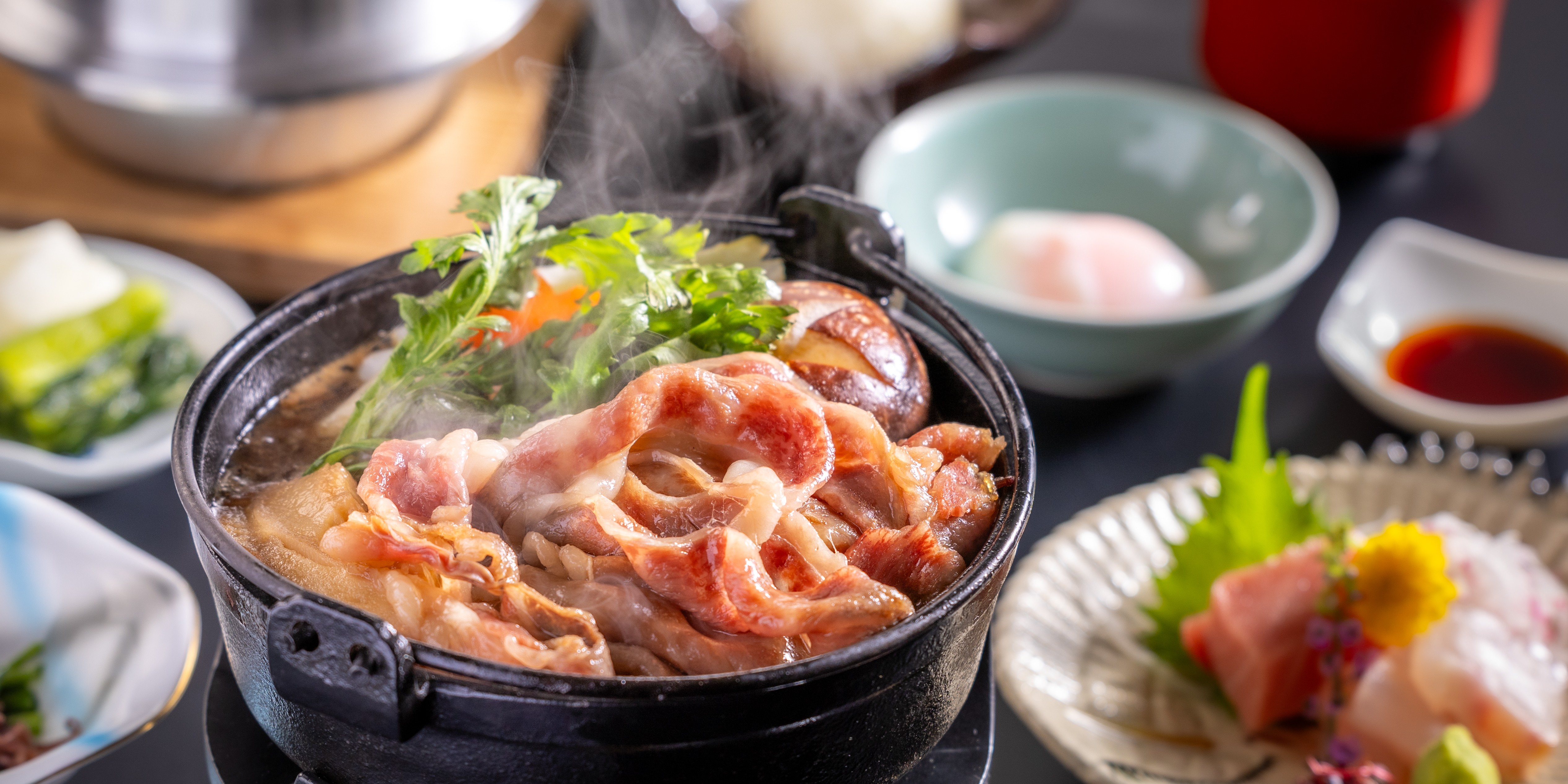 ご夕食コース【期間限定】にいがた和牛すき焼き御膳　～霜降り和牛と南魚沼旧塩沢産コシヒカリ～