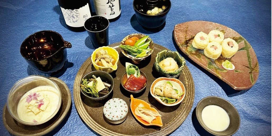 "Sora" - A bite-sized kaiseki meal to enjoy with seasonal sake.