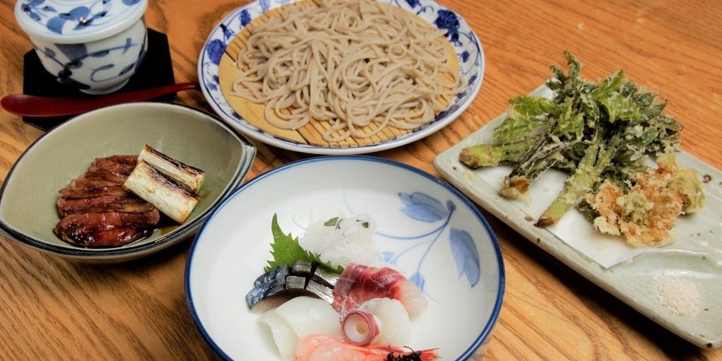 使用时令食材的“吟”宴会套餐 税后7700日元