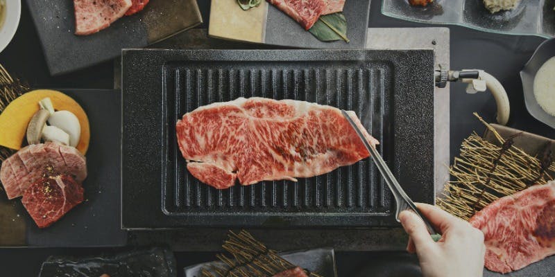 【週年紀念方案】紀念日・生日適用！附肉蛋糕＆氣泡酒半瓶