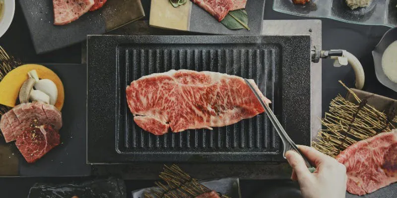 【週年紀念方案】紀念日・生日適用！附肉蛋糕＆氣泡酒半瓶
