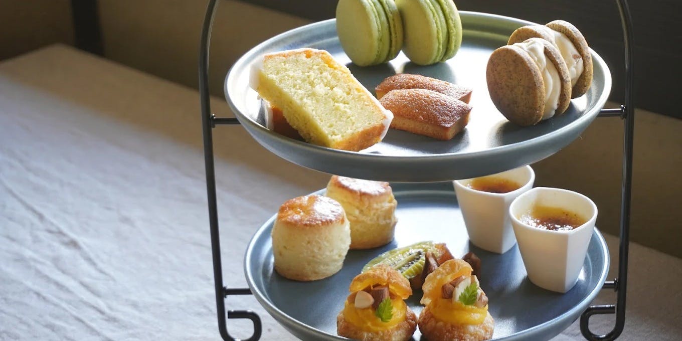 Please enjoy our afternoon tea featuring ingredients from Nara.