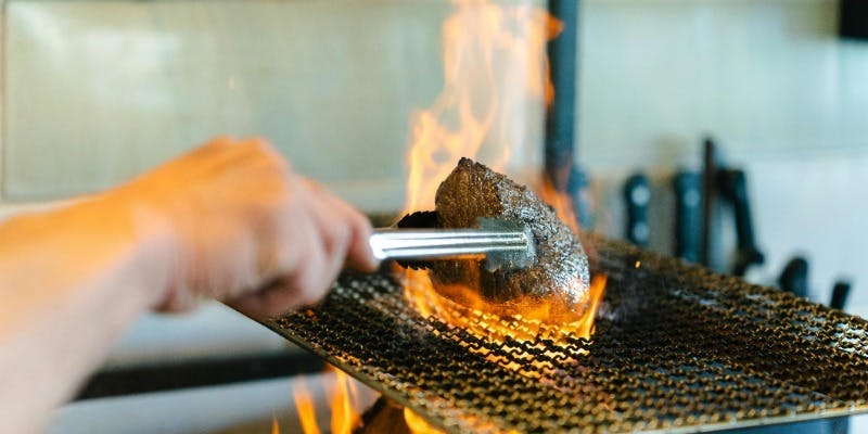 【ランチステーキコース】薪焼きサーロイン/スープ/サラダなど全4品
