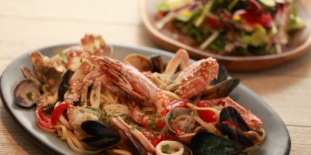 [For Groups of 4 or More!] All-you-can-drink party plan including Santa Lucia’s specialty carpaccio, 5 dishes in total