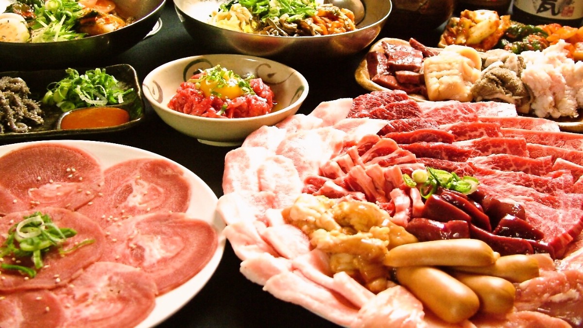 【和牛＆牛タン食べ放題】炭火焼肉プレミアムコース