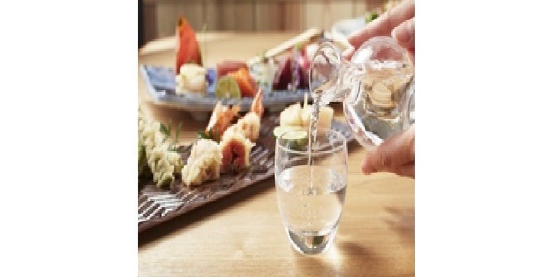 当日歓迎【単品】フリー飲み放題　お一人様税込み1700円＋税込み500円で生ビール付