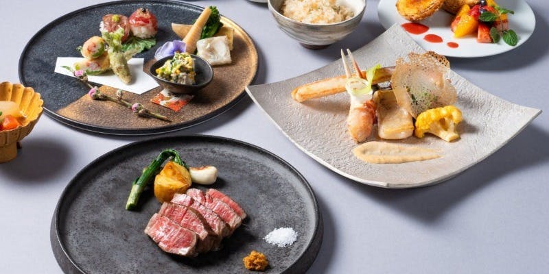 「特选套餐」与花乃牛一同，尽享雪蟹和时令鲜鱼