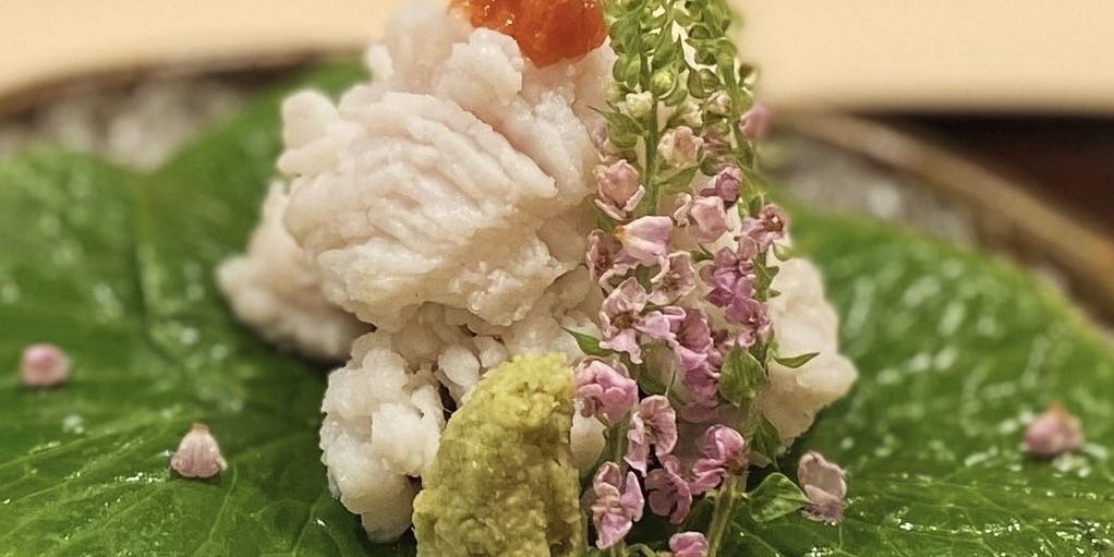 【おまかせコース】鮑や鮨、和牛など、厳選食材を贅沢に使用した全11品のコース