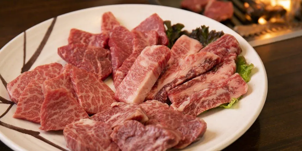 【奢华套餐】菲力牛排、西冷牛排、精选牛腹肉、稀有部位等