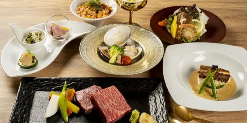 Regular Course - 7 Dishes Including Appetizers, Acqua Pazza, and A5 Wagyu Lean Beef