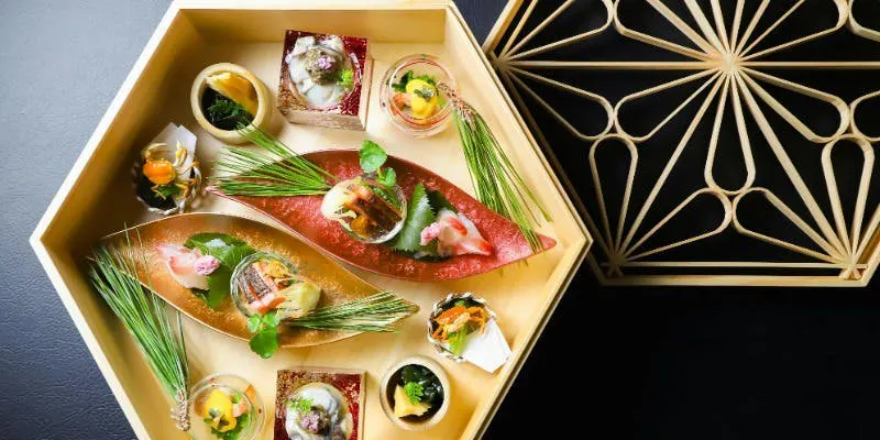 For Business Dining & Entertaining | Seasonal Hassun Kaiseki (7 Courses Total) Specialty: Whole Conger Eel Rice from Tsushima