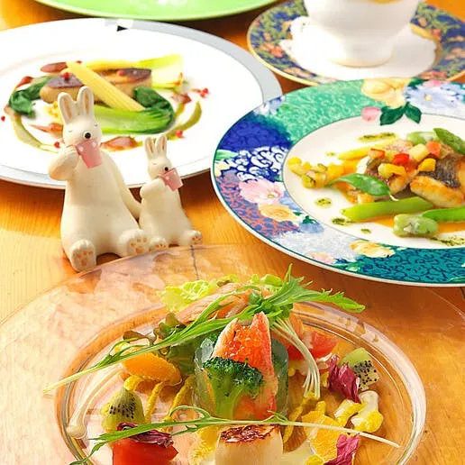 金枪鱼晚餐（牛排70克） ※可加1,100日元将鸭胸肉更换为鹅肝煎扒