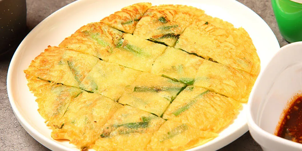 【簡便套餐 全9道菜】韓式煎餅、韓式魚糕、飯糰、年糕等 + 附贈可選飲品1杯