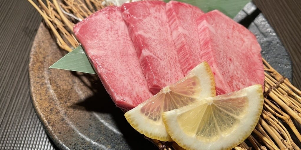 【First-Course】Yakiniku Course Including Omi Beef Kalbi, Horumon, and Roast