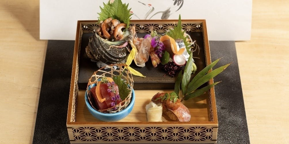 莲套餐 使用时令食材的怀石料理全8道菜