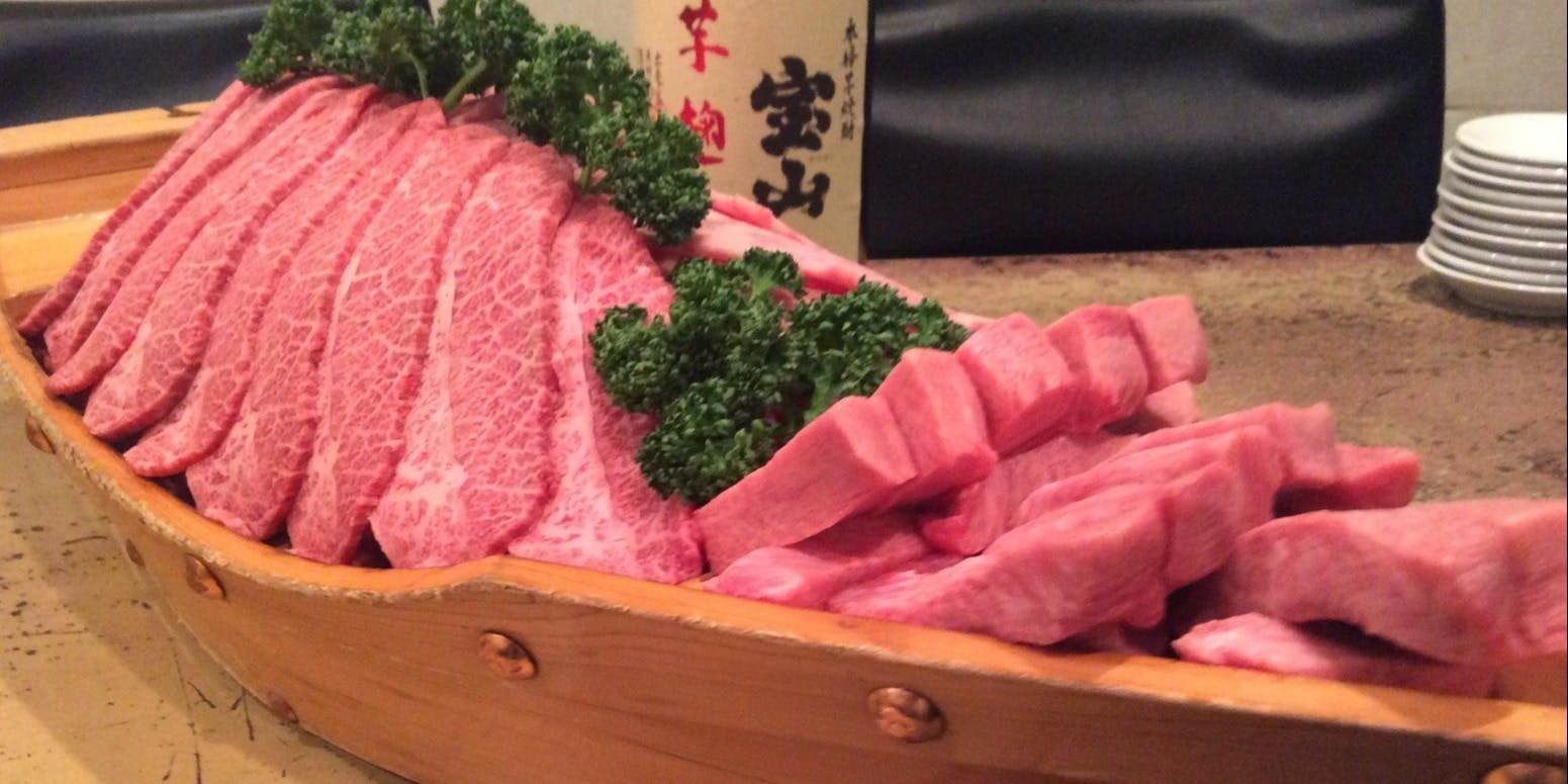 【All-You-Can-Drink Included】Luxurious dishes including Wagyu Sashimi Platter and Chateaubriand with 9 to 12 items including Shabu-Shabu!