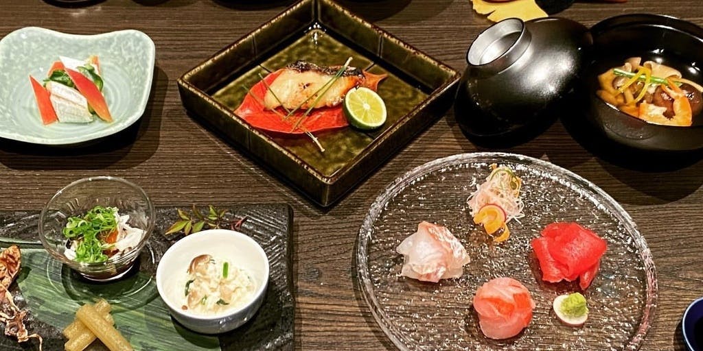 從八寸到炊合，包含炸物在內的奢華「8,800円會席料理套餐」