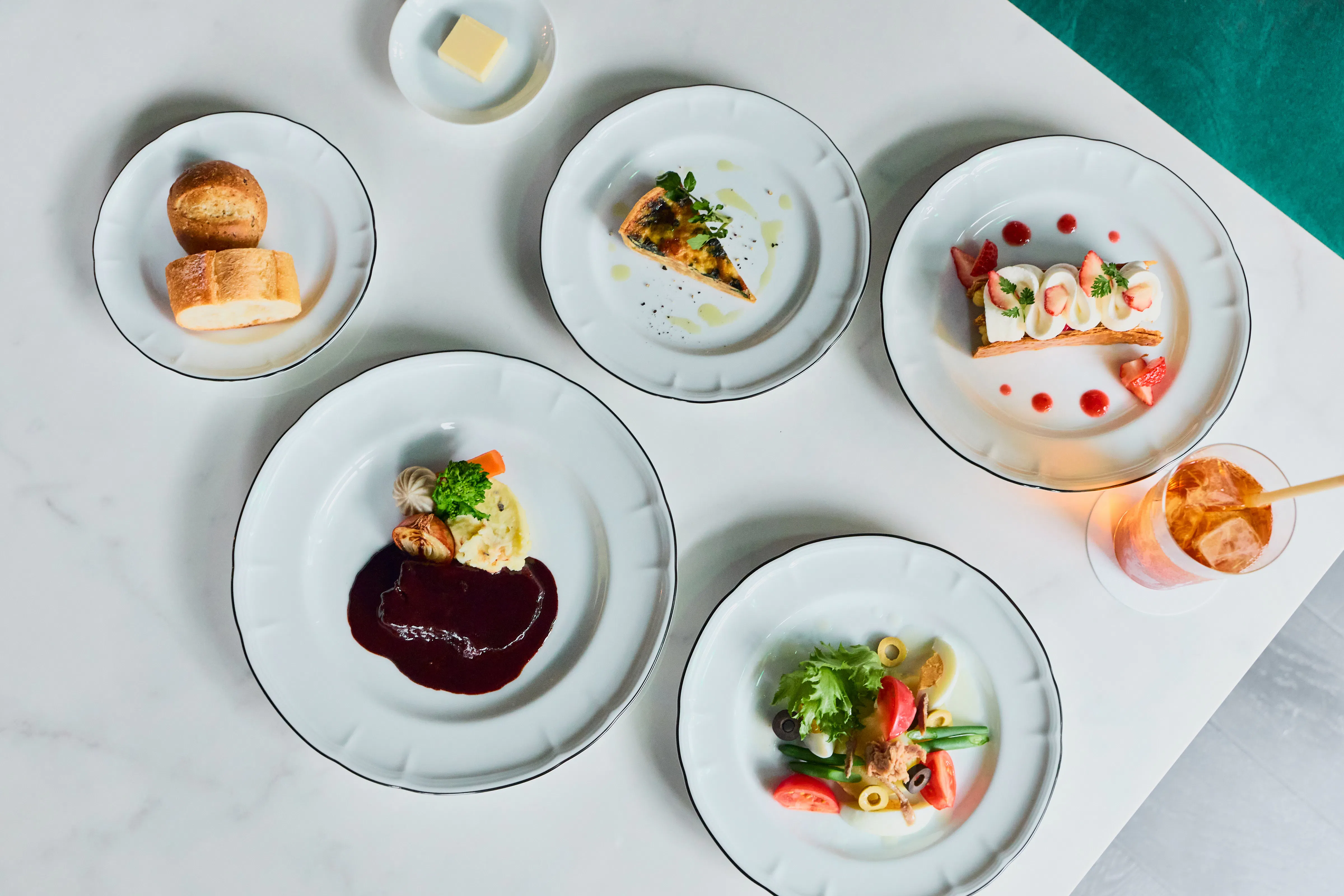 LUNCH COURSE