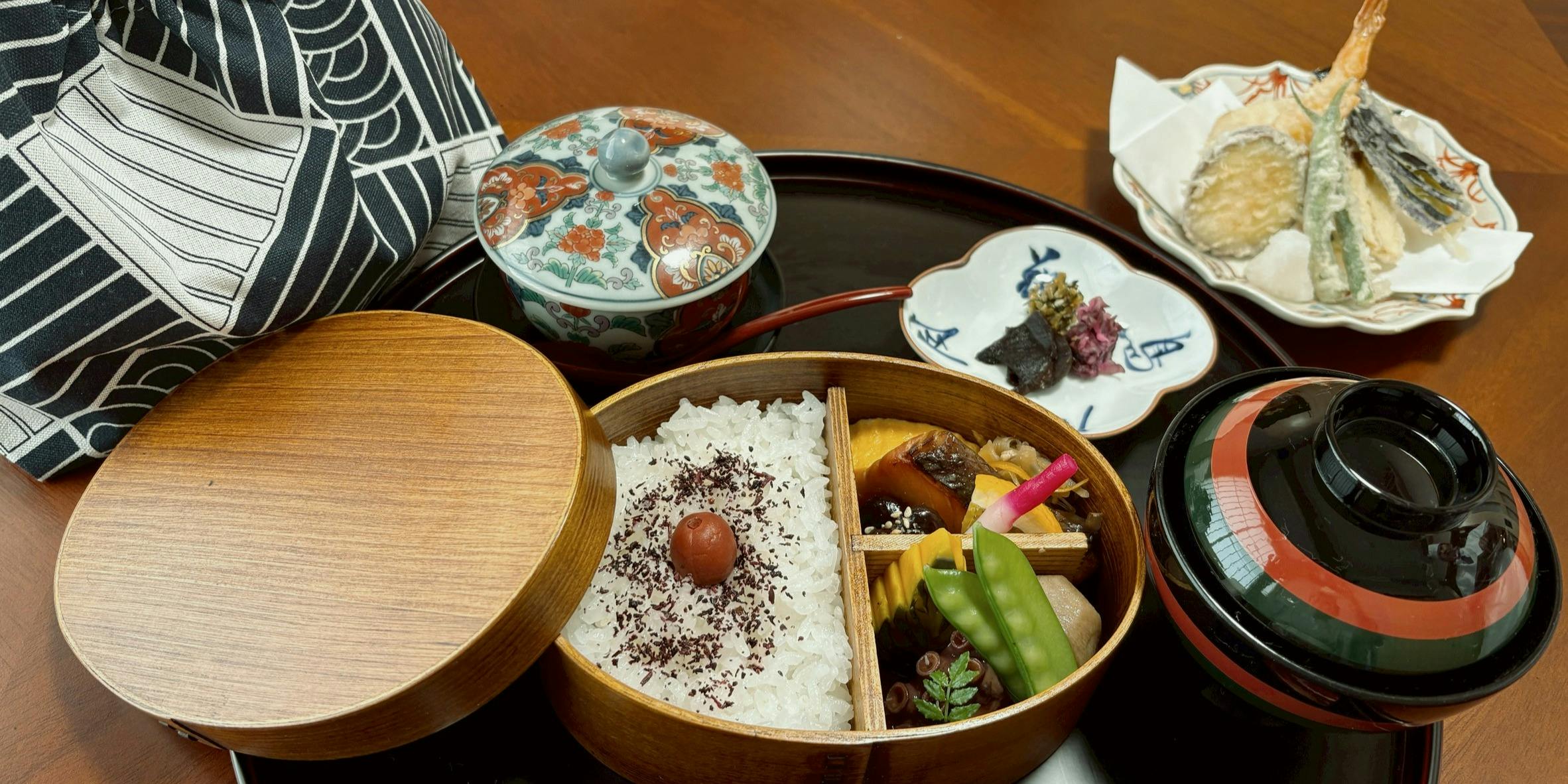 [Lunch Exclusive Special Set] Colorful Wappa Gozen with Tempura and Sashimi