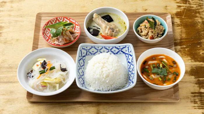 広島タイ料理マナオ