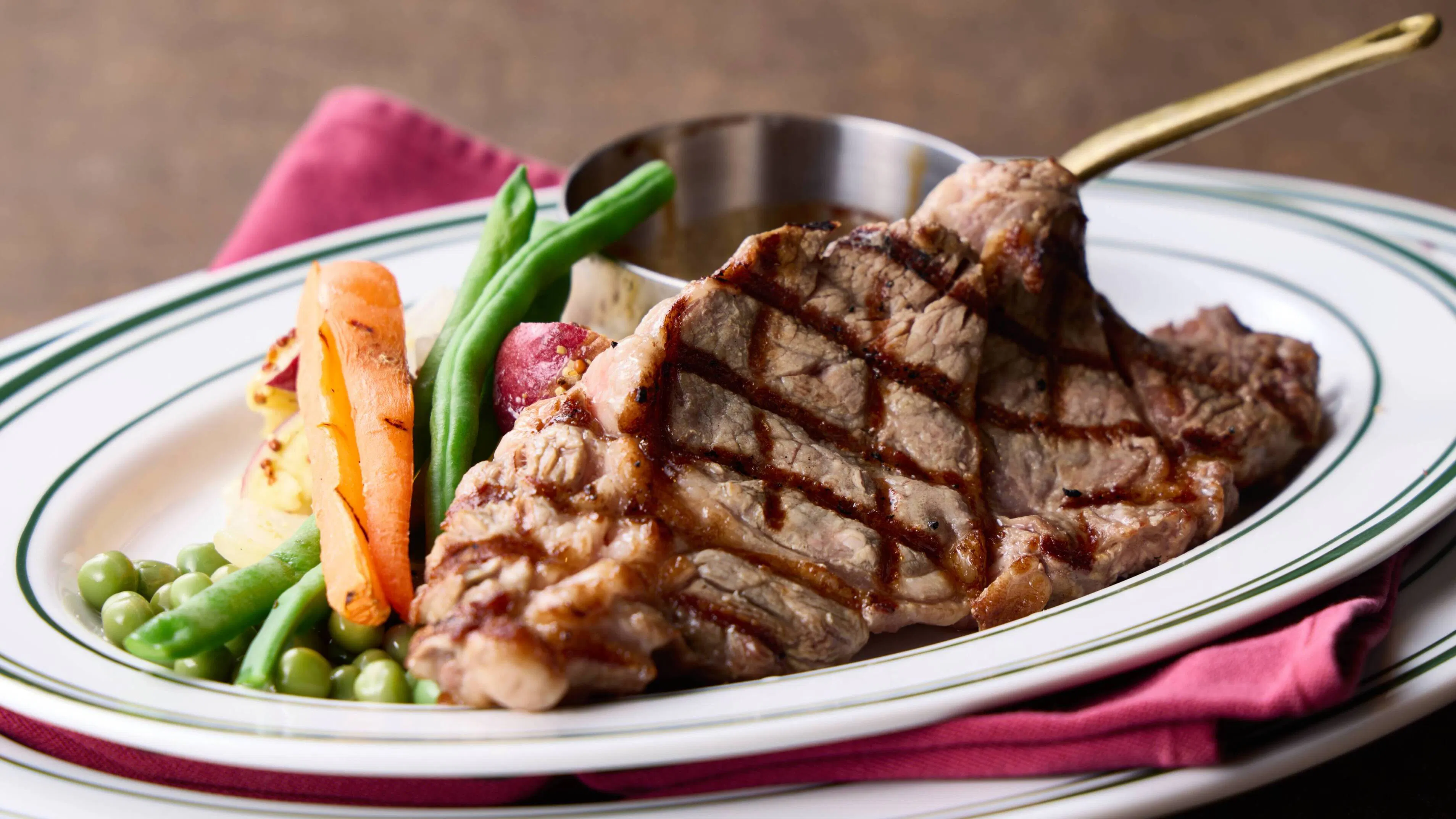 MEAT&WINE WINEHALL GLAMOUR 中之島