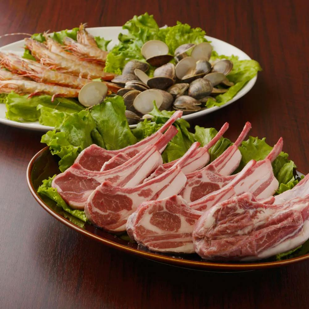 【手作りピザ体験付！豪華BBQ】牛サーロイン・ラムチョップなど
