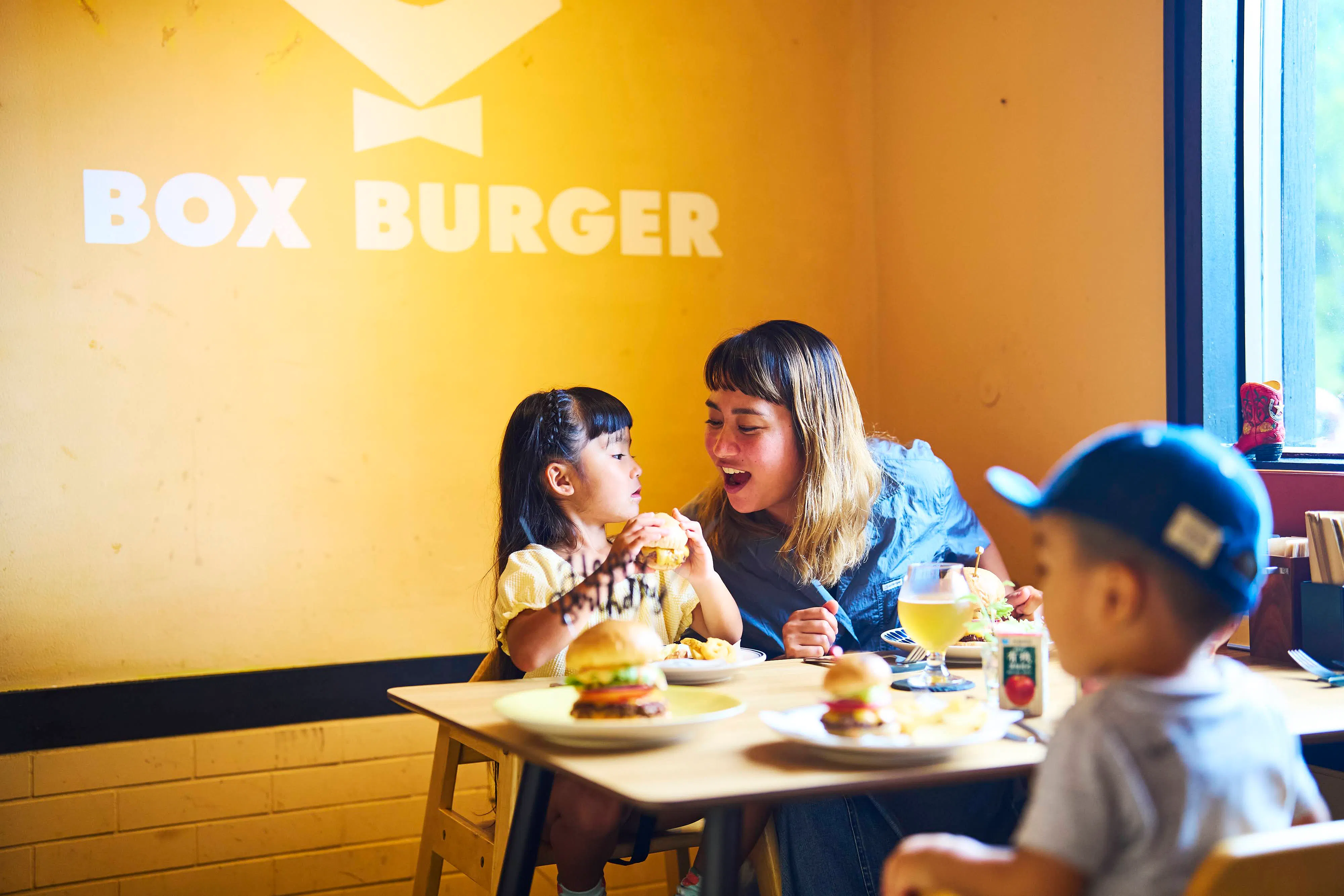 BOX BURGER　宮城野本店