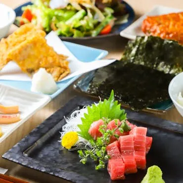 【つるまつのスタンダードコース「松」】生本まぐろの刺身・〆蕎麦が入ったコース。当日のおまかせ料理7品 歓送迎会などにお使いください。