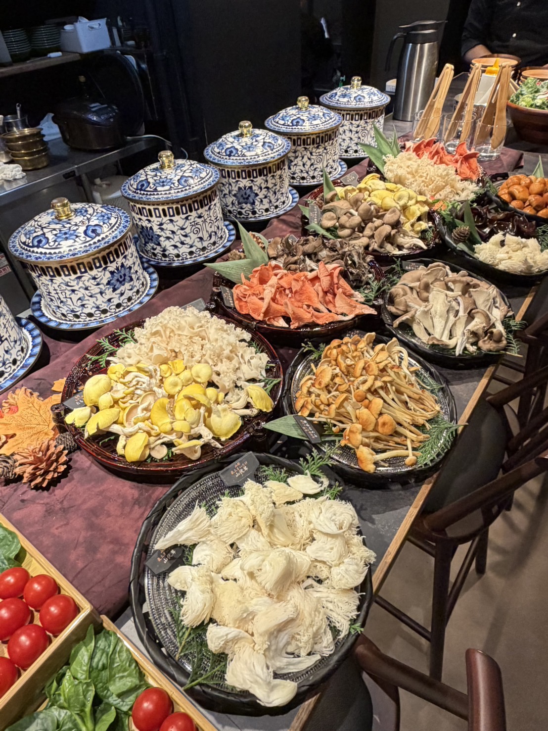 [Lunch Only] Mushroom and Vegetable Buffet (Available only until the end of September on weekends and public holidays)