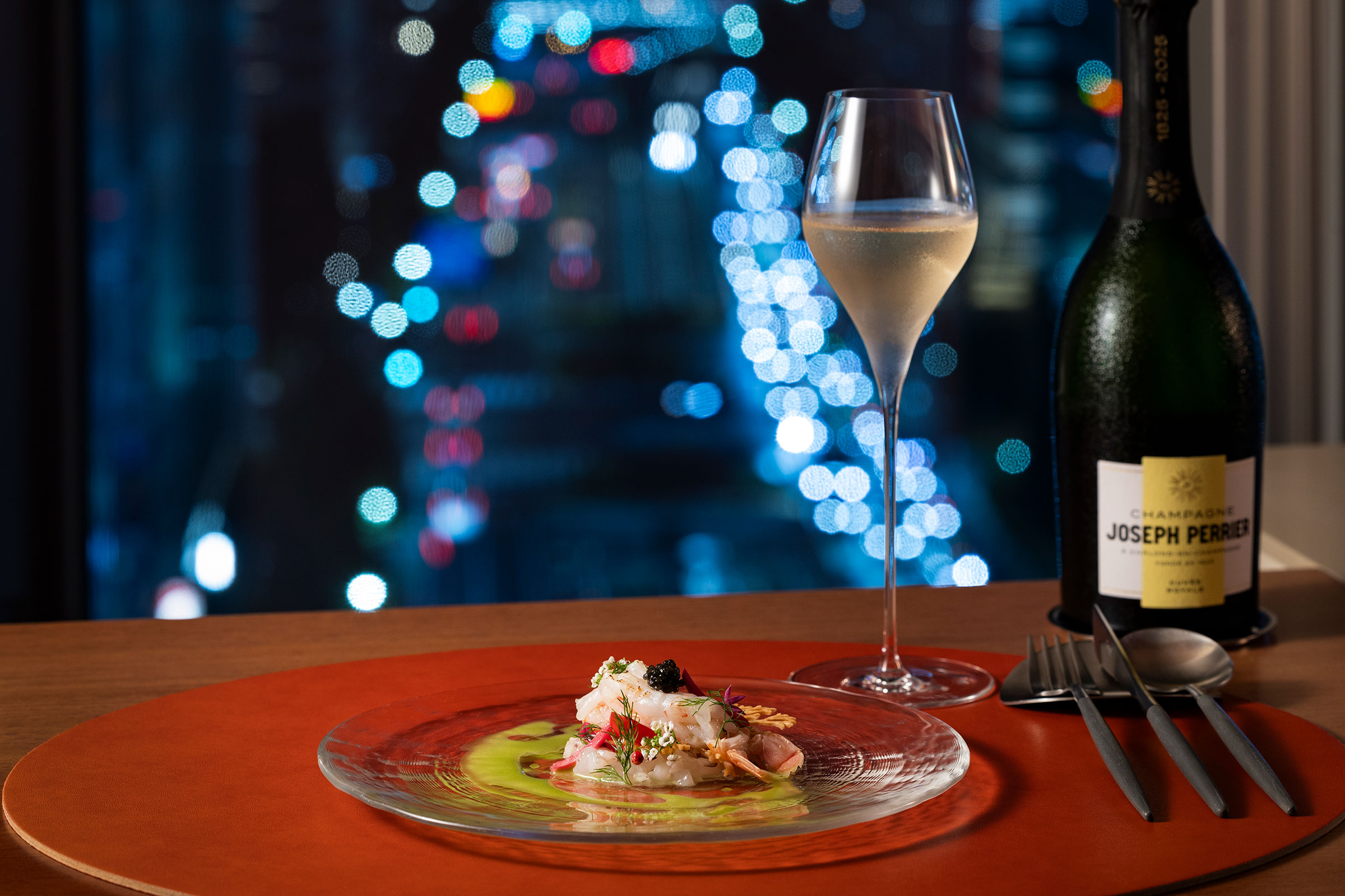 Menu Accord Mets & Vins｜アミューズ・前菜2種・野菜・魚料理・肉料理・デザート　【全7品】　&　シャンパン含むペアリングワイン【全5種】