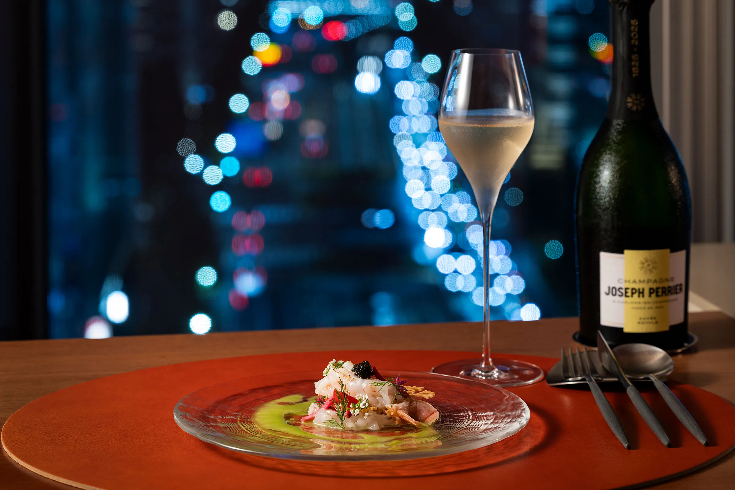 Menu Accord Mets & Vins|開胃小點・2種前菜・蔬菜料理・魚料理・肉料理・甜點 【全7品】 & シャンパン含む搭配葡萄酒【全5種】