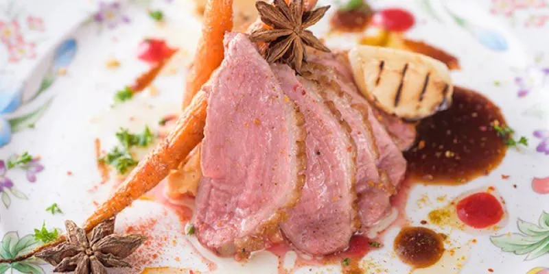 A course with one main dish from Menu A