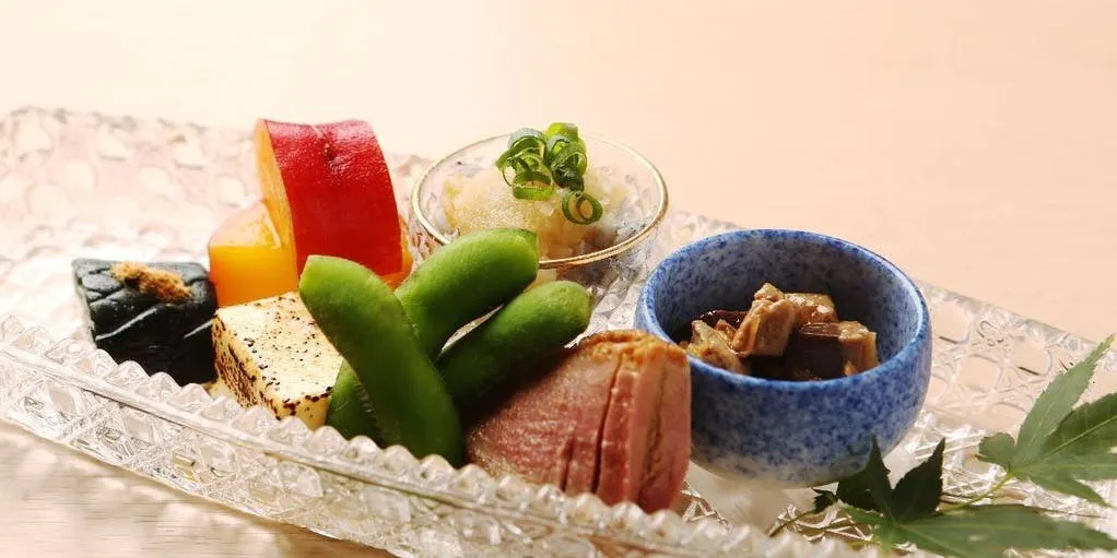 【前菜・お造りの盛り合わせ付き】お得なお席のご予約