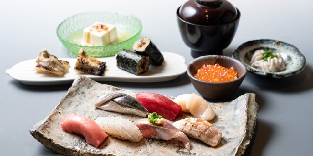 12 Premium Nigiri Assortment