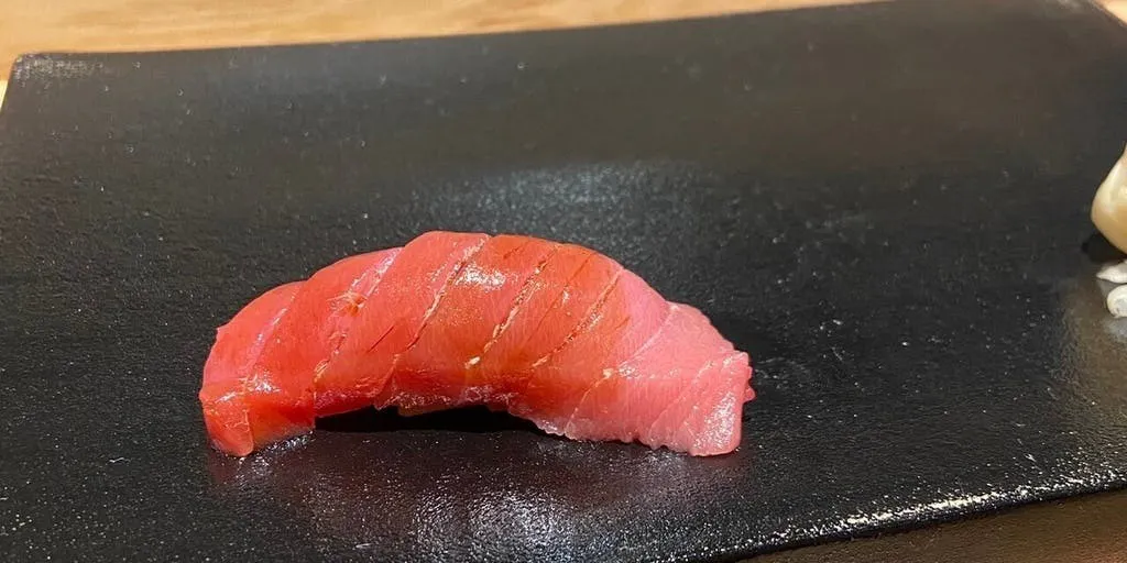 鮨 いづる