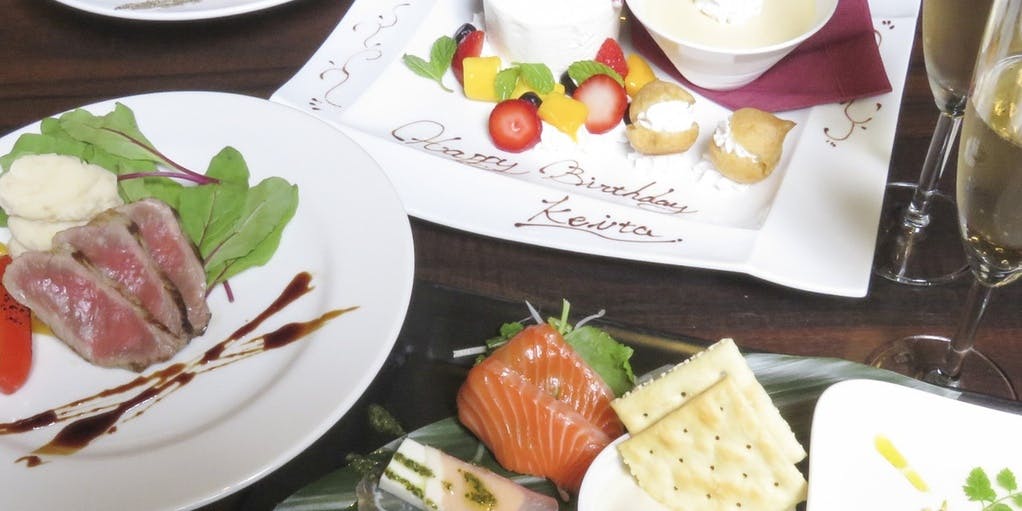 [Comprehensive Plan] Anniversary Lunch with Beef Steak, Bolognese, and More: 4 Courses + Toasting Sparkling Wine + Whole Cake