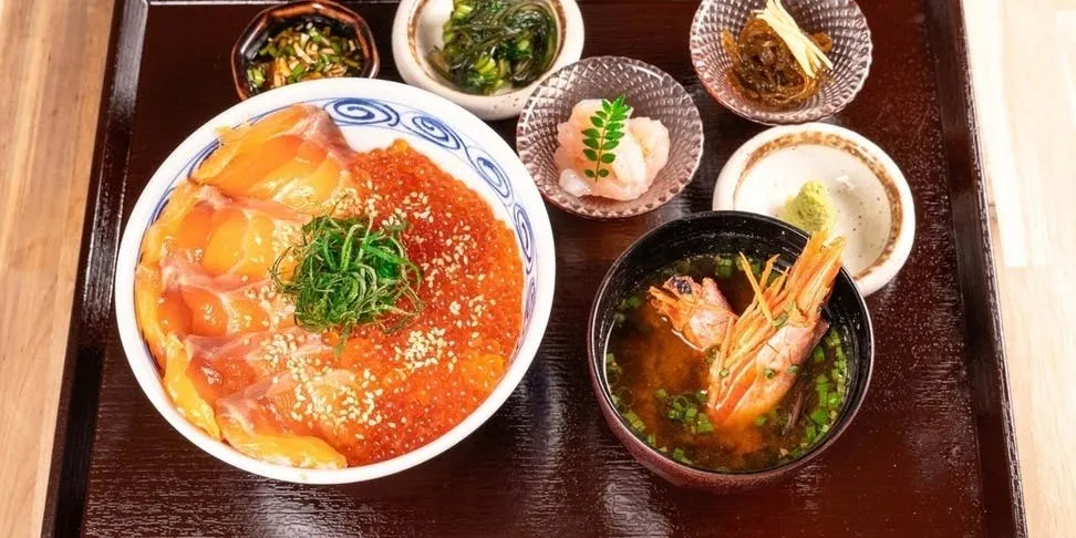 魚火ふじな