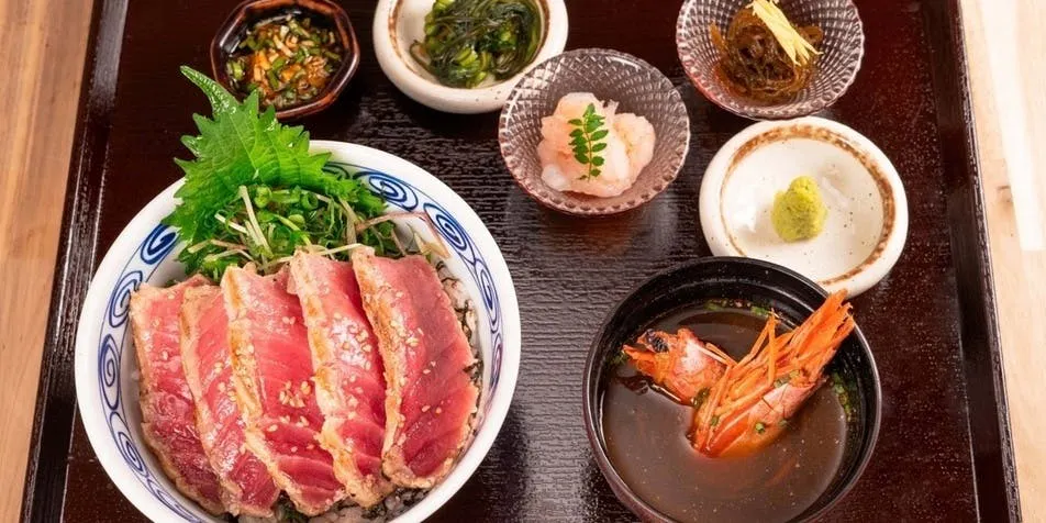 魚火ふじな